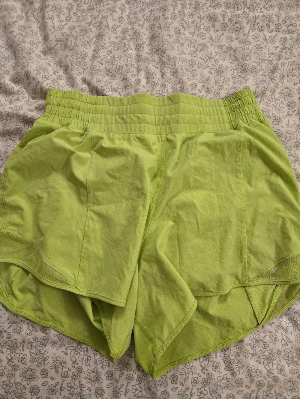 Hotty Hot High-Rise Lined Short 4"